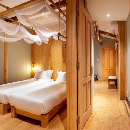 Topas Riverside Lodge Шапа Екстер'єр фото